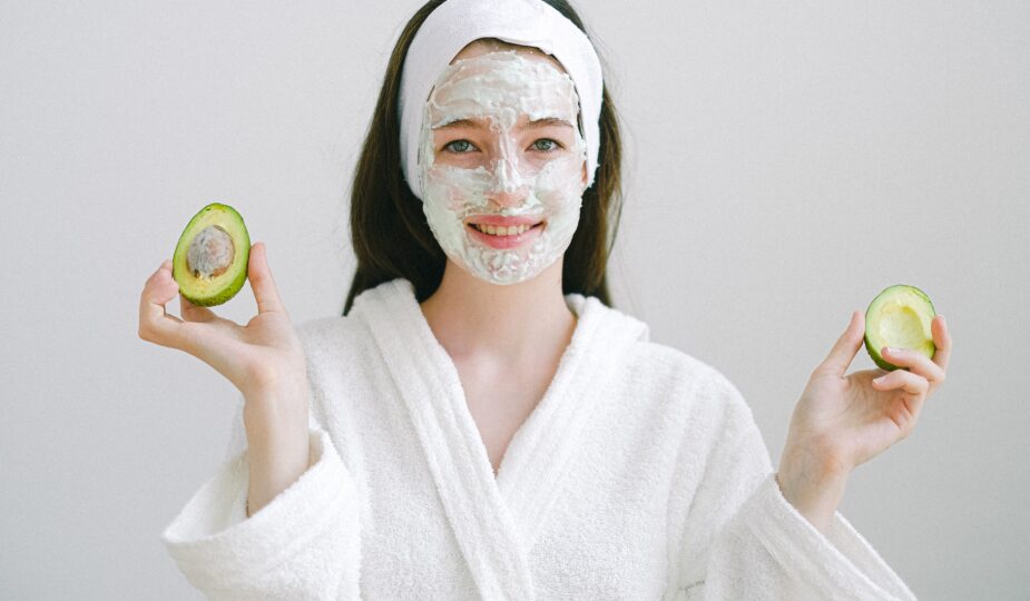 Avocado & Coconut Oil Face Mask For Wrinkles