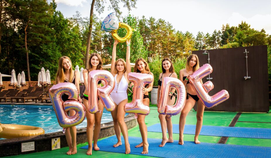 How to plan a bachelorette party